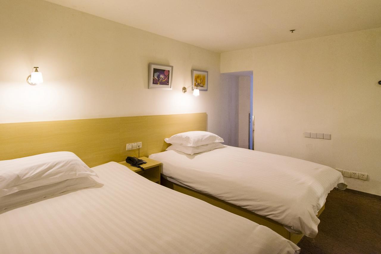Motel Shenzhen Longgang Longcheng Square Metro Station Exterior photo