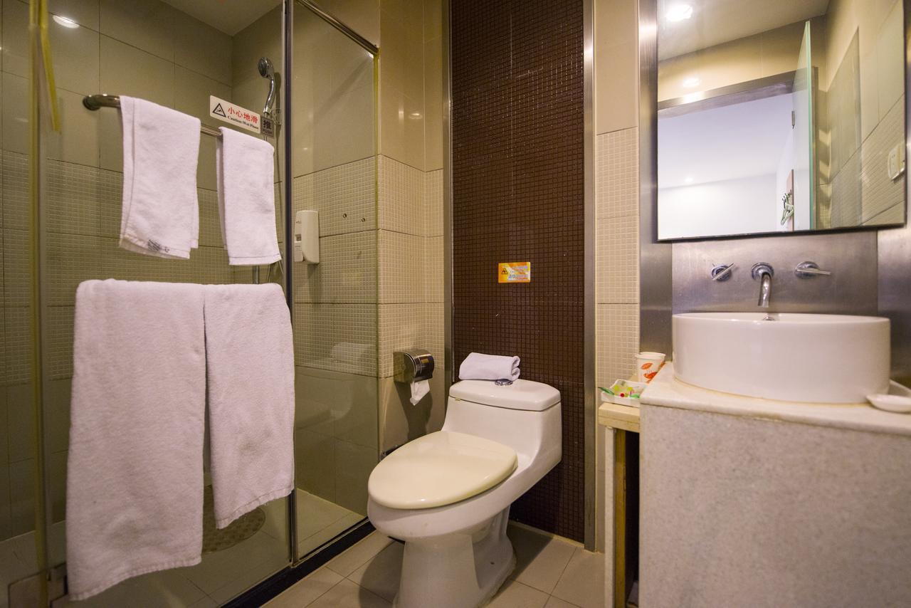 Motel Shenzhen Longgang Longcheng Square Metro Station Exterior photo